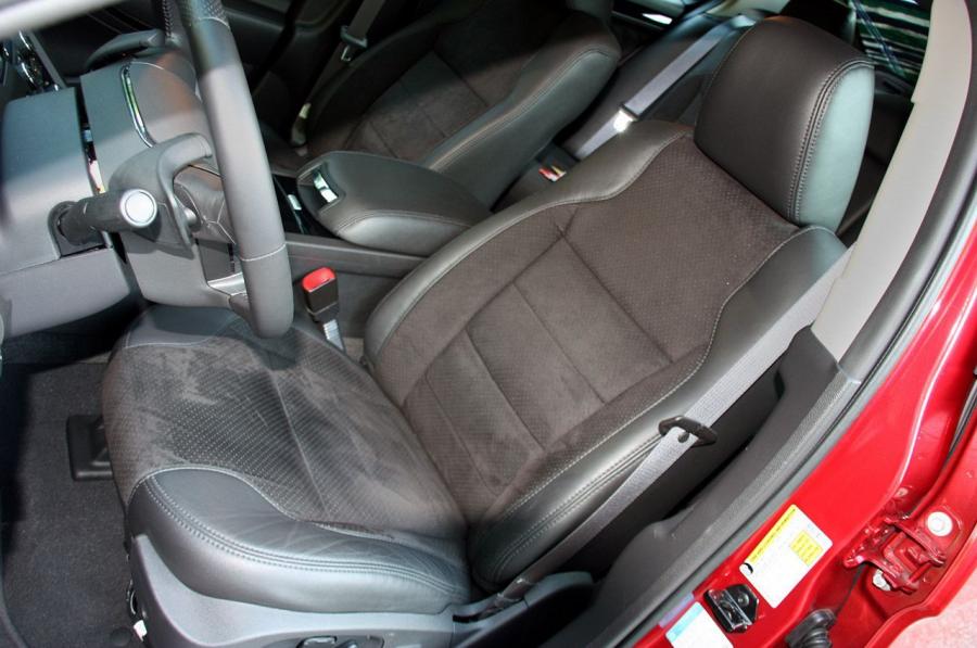  Ford Taurus SHO 2010 года  (фото 31 из 248)